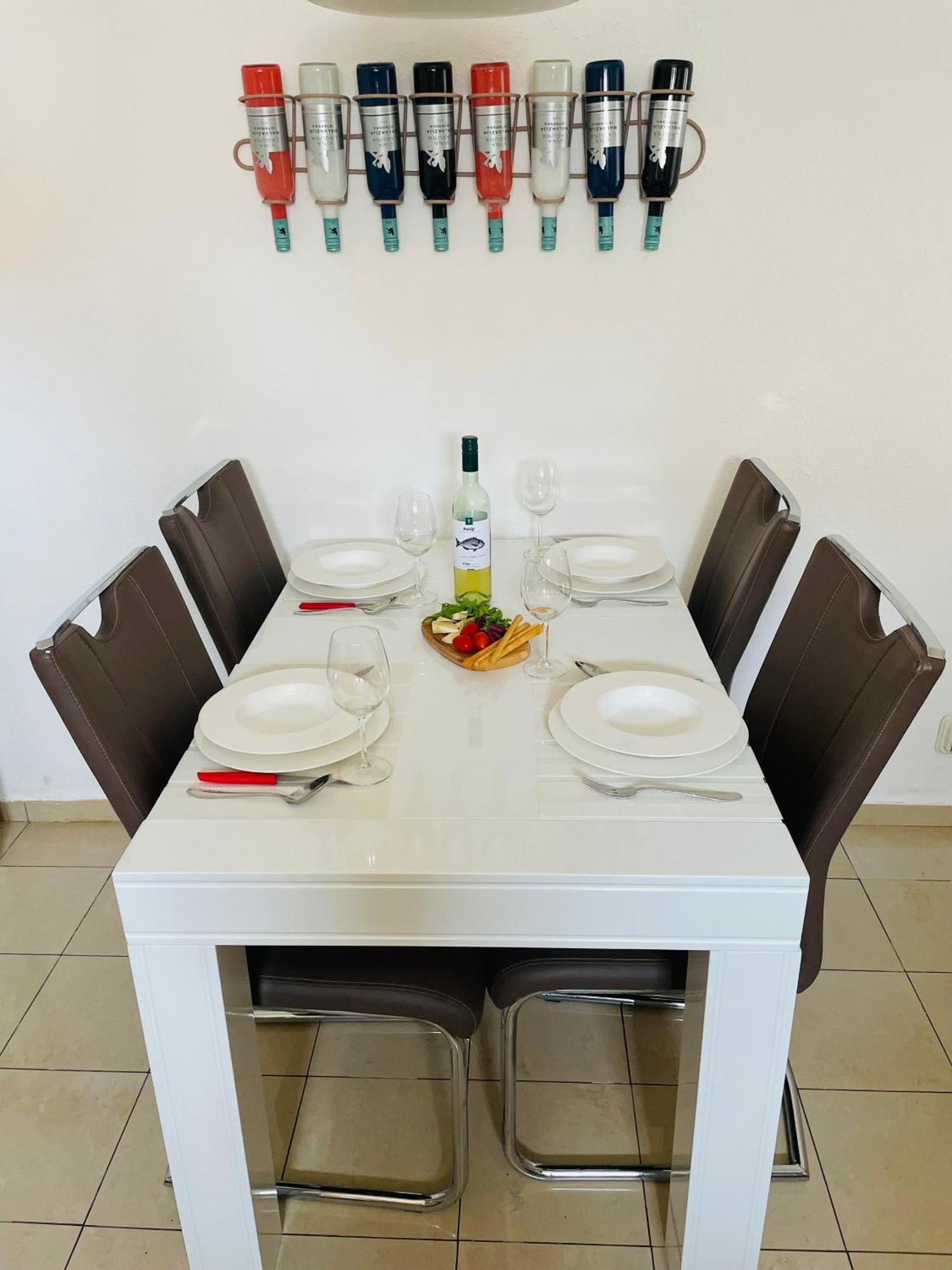 Dinka Old Town Apartment With Sea View Trogir Buitenkant foto